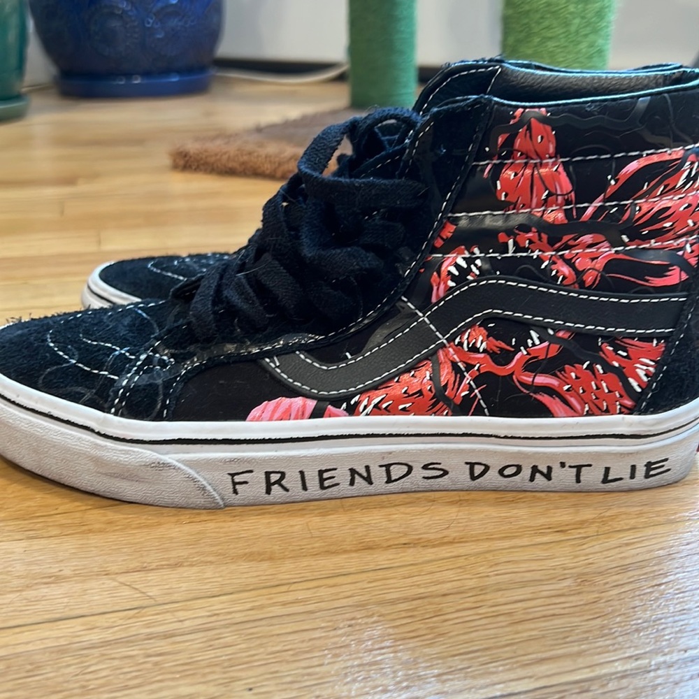 Vans Stranger Things